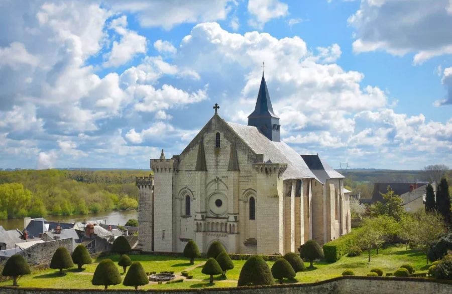Loire Lovers : Visiter le village de Candes-Saint-Martin : que faire