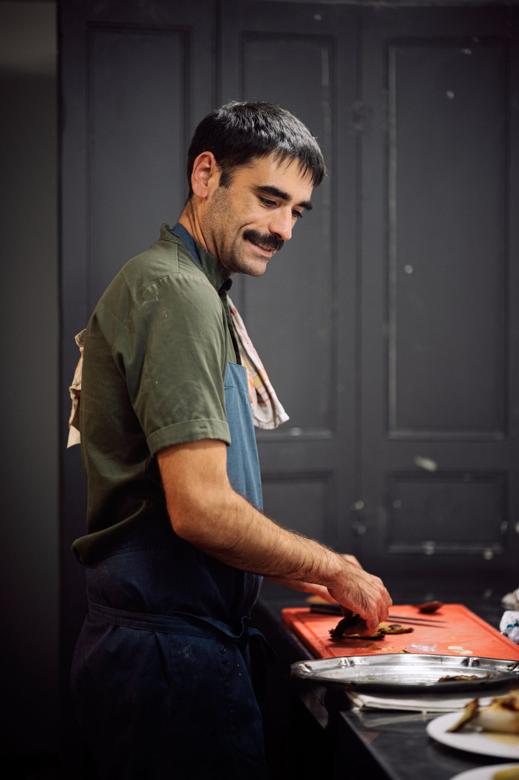 El chef Guillaume Susin en la cocina